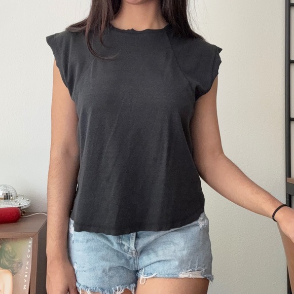 Treasure & Bond Tops - Treasure & Bond Womens Black Muscle Tee Cap Sleeve Crew Neck Relaxed Top Size M